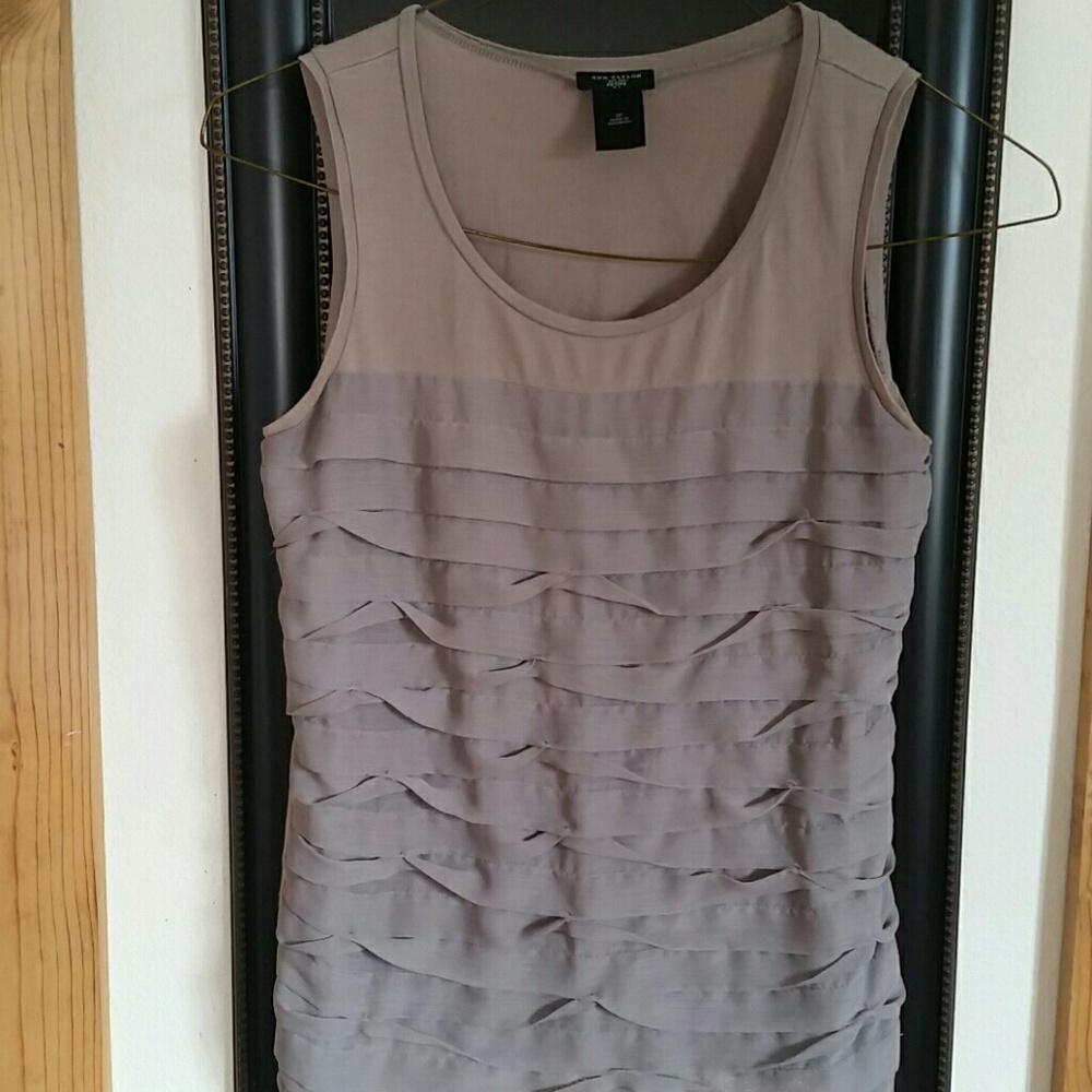 Ann Taylor tank top